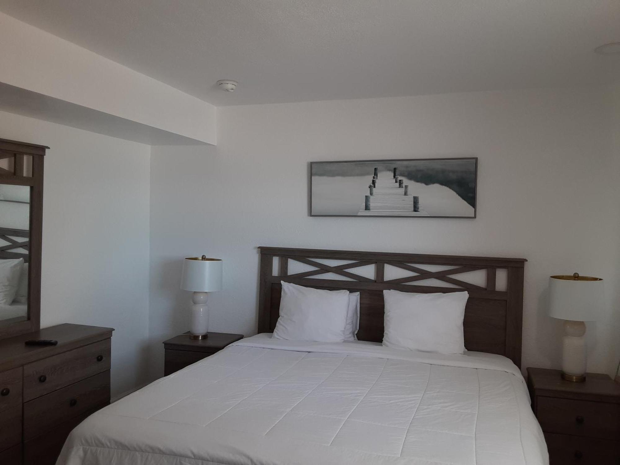 Sandalwood Beach Resort North Redington Beach Bagian luar foto